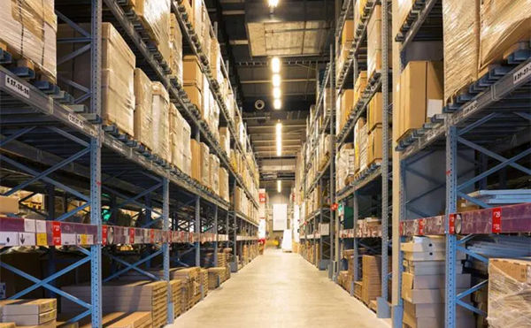 Advantages of international warehousing services